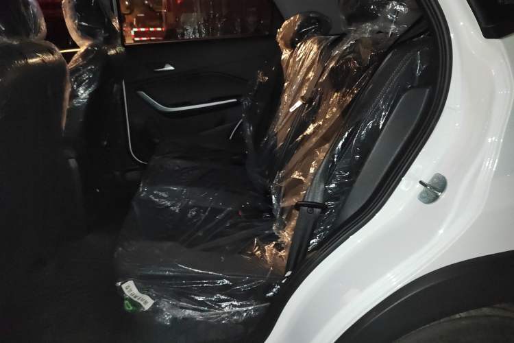 Used Chery Tiggo 3X 2024 1.5L CVT Excellence Edition Left Rear Seat