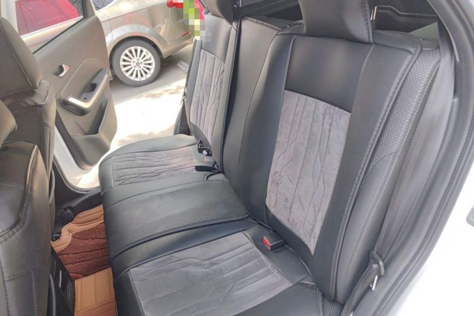 Used Chery Tiggo 3X 2024 1.5L CVT Excellence Edition Left Rear Seat