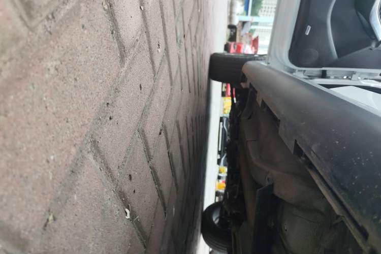 Used Chery Tiggo 3X 2024 1.5L CVT Excellence Edition Left Side Sill