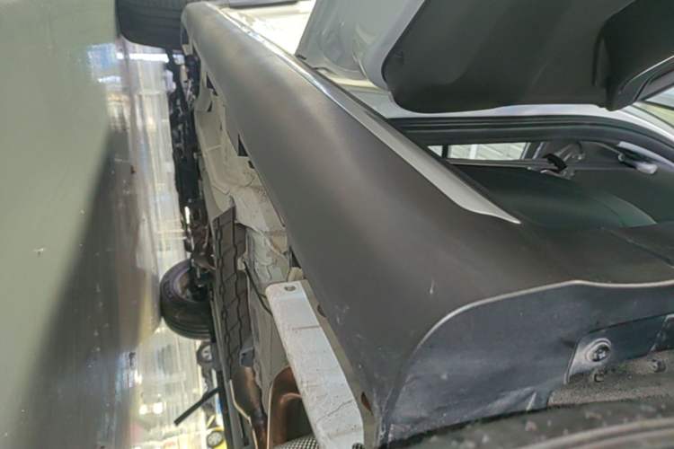 Used Chery Tiggo 3X 2024 1.5L CVT Excellence Edition Left Side Sill