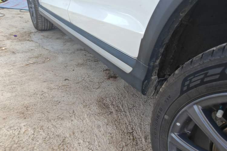 Used Chery Tiggo 3X 2024 1.5L CVT Excellence Edition Left Side Sill