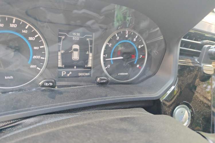 Used Chery Tiggo 3X 2024 1.5L CVT Excellence Edition Odometer Close Up
