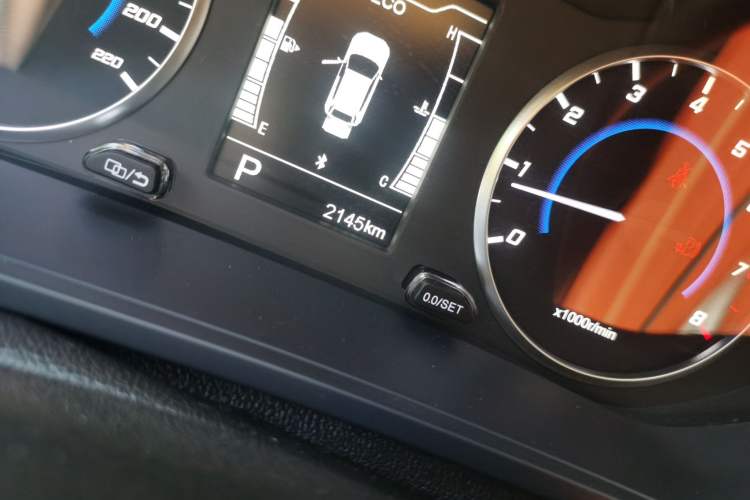 Used Chery Tiggo 3X 2024 1.5L CVT Excellence Edition Odometer Close Up
