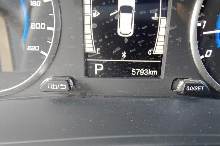 Used Chery Tiggo 3X 2024 1.5L CVT Excellence Edition Odometer Close Up