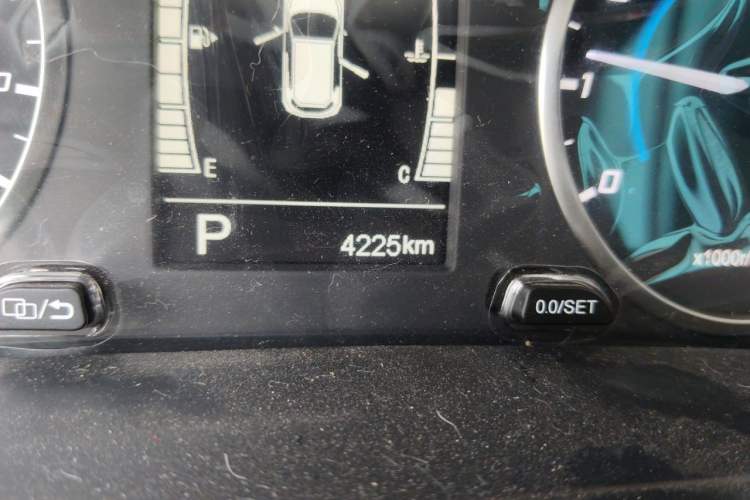 Used Chery Tiggo 3X 2024 1.5L CVT Excellence Edition Odometer Close Up