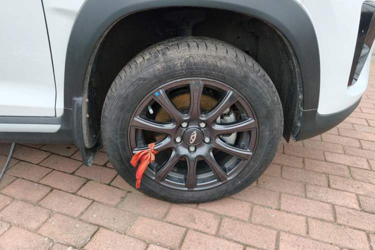 Used Chery Tiggo 3X 2024 1.5L CVT Excellence Edition Right Front Wheel Hub