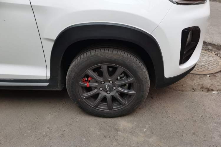 Used Chery Tiggo 3X 2024 1.5L CVT Excellence Edition Right Front Wheel Hub