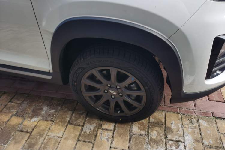 Used Chery Tiggo 3X 2024 1.5L CVT Excellence Edition Right Front Wheel Hub