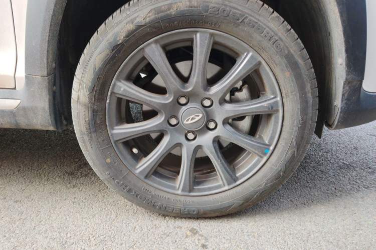 Used Chery Tiggo 3X 2024 1.5L CVT Excellence Edition Right Front Wheel Hub
