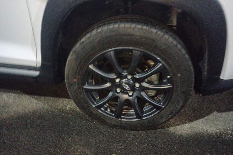 Used Chery Tiggo 3X 2024 1.5L CVT Excellence Edition Right Front Wheel Hub