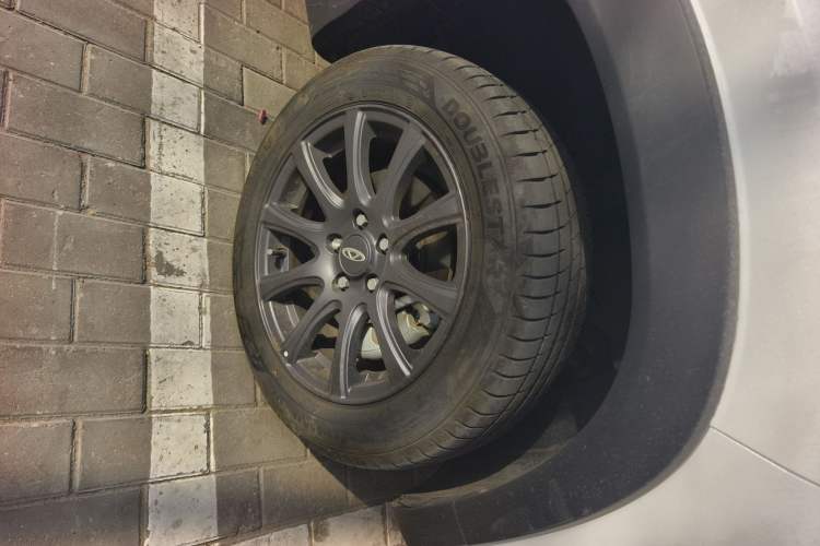 Used Chery Tiggo 3X 2024 1.5L CVT Excellence Edition Right Front Wheel Hub