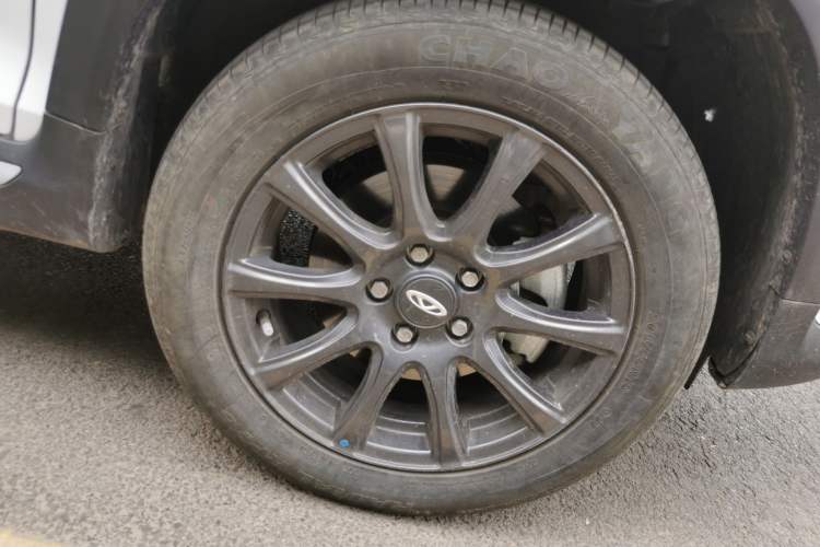 Used Chery Tiggo 3X 2024 1.5L CVT Excellence Edition Right Front Wheel Hub
