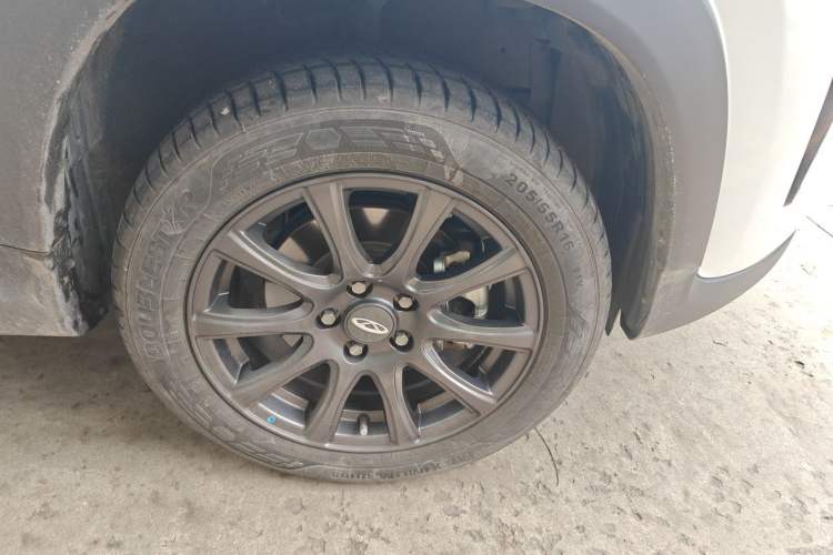 Used Chery Tiggo 3X 2024 1.5L CVT Excellence Edition Right Front Wheel Hub