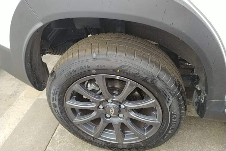 Used Chery Tiggo 3X 2024 1.5L CVT Excellence Edition Right Rear Wheel Hub