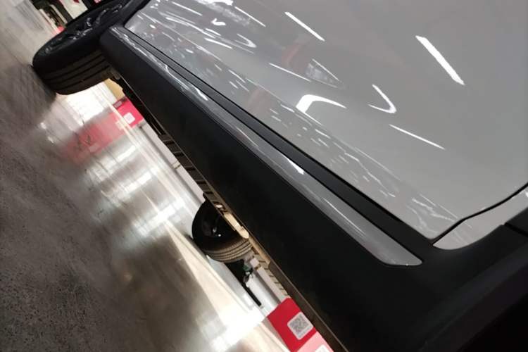 Used Chery Tiggo 3X 2024 1.5L CVT Excellence Edition Right Side Sill