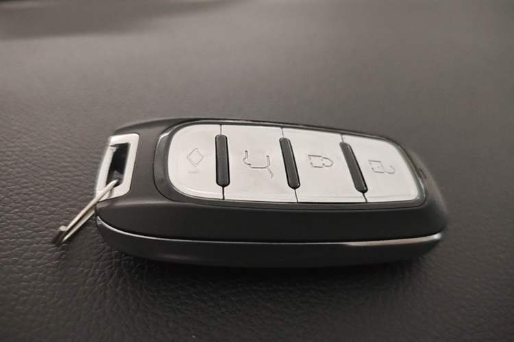 Used Chery Tiggo 3X 2024 1.5L CVT Excellence Edition Vehicle Key