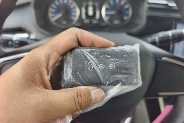 Used Chery Tiggo 3X 2024 1.5L CVT Excellence Edition Vehicle Key