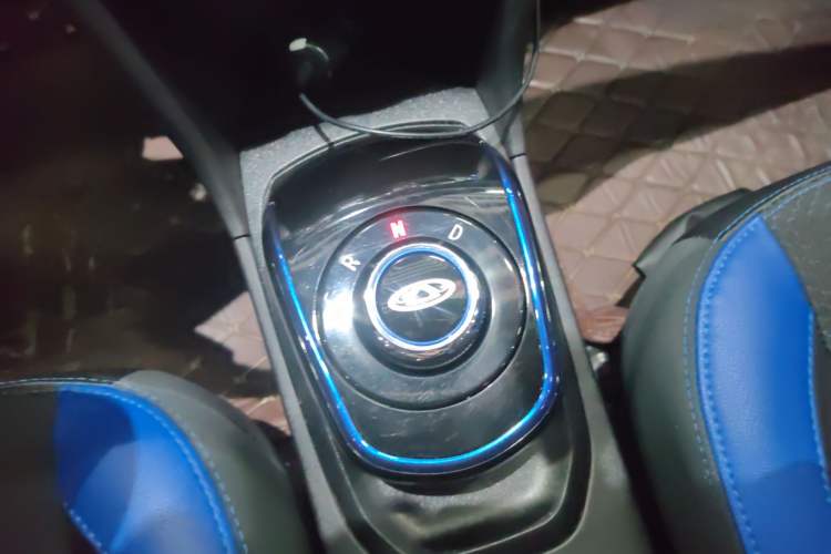Used Chery Tiggo 3xe 2018 480 Comfort Edition Gear Lever