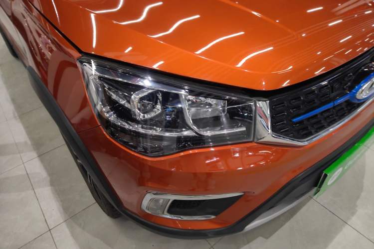 Used Chery Tiggo 3xe 2018 480 Comfort Edition Right Front Headlight