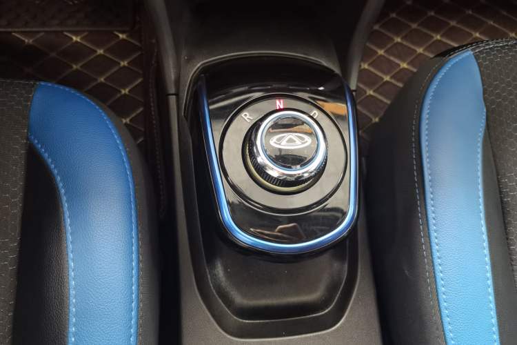 Used Chery Tiggo 3xe 2018 400 Comfort Edition Gear Lever
