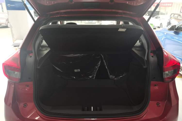 Used Chery Tiggo 3xe 2018 400 Comfort Edition Trunk