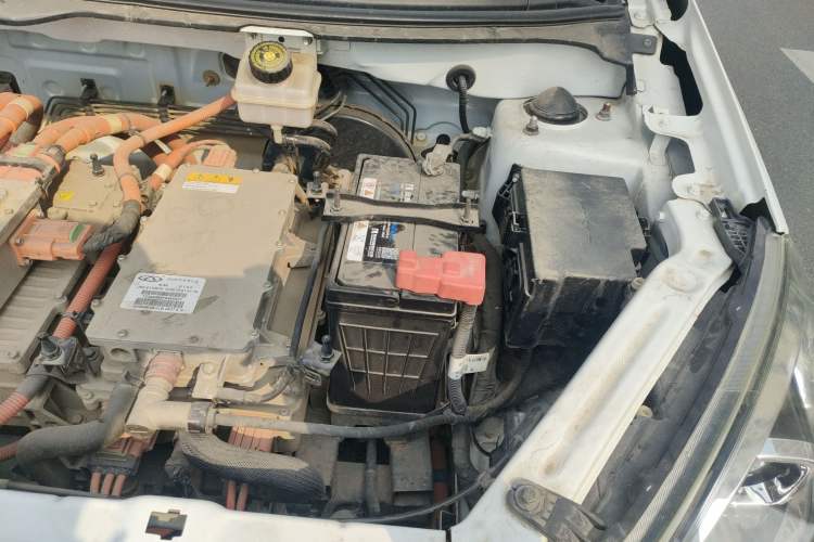 Used Chery Tiggo 3xe 2018 480 Comfort Edition Engine Bay Left