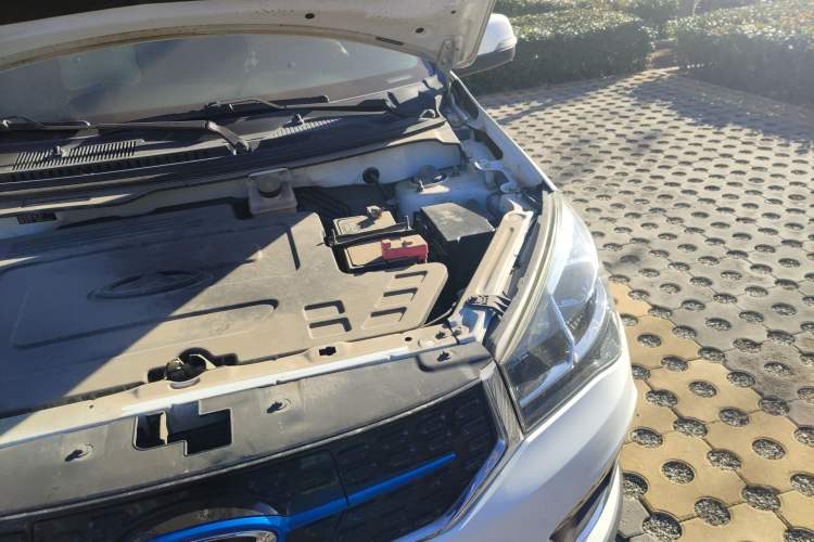Used Chery Tiggo 3xe 2018 400 Comfort Edition Engine Bay Left