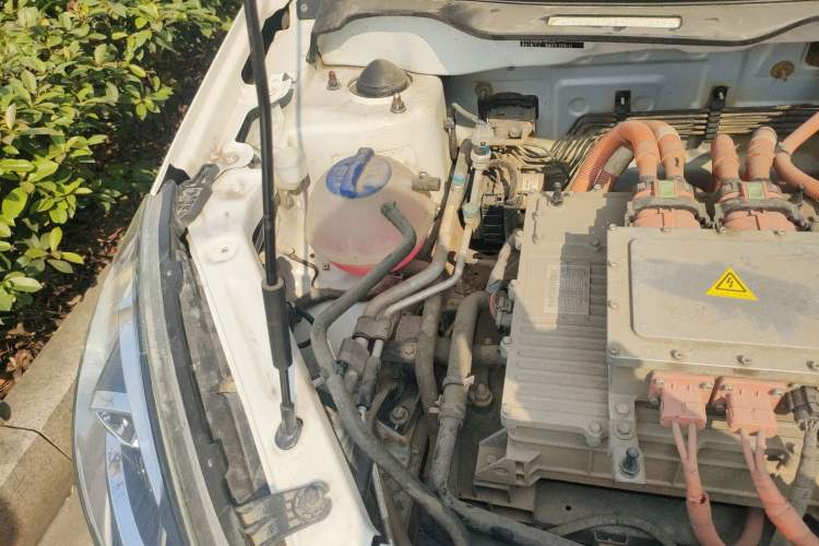 Used Chery Tiggo 3xe 2018 480 Comfort Edition Engine Bay Right