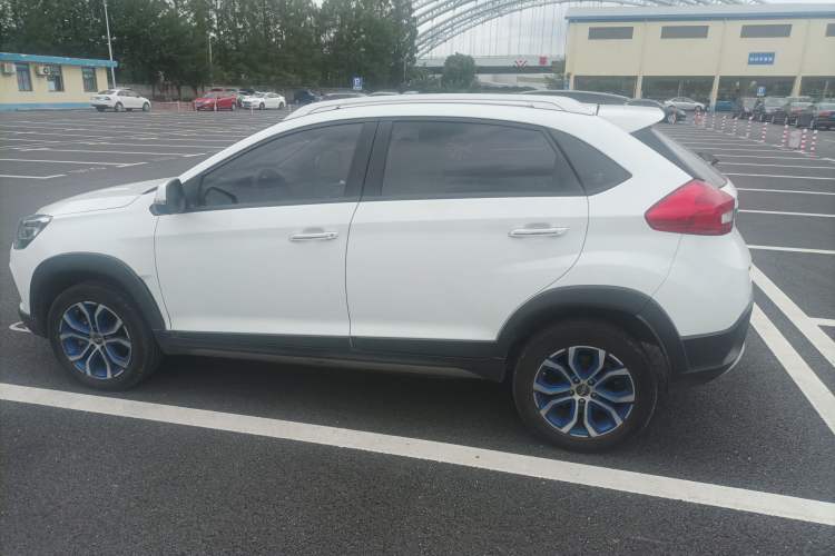 Used Chery Tiggo 3xe 2018 400 Comfort Edition Left Side