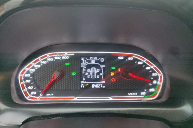 Used Chery Tiggo 3xe 2018 400 Comfort Edition Odometer Close Up