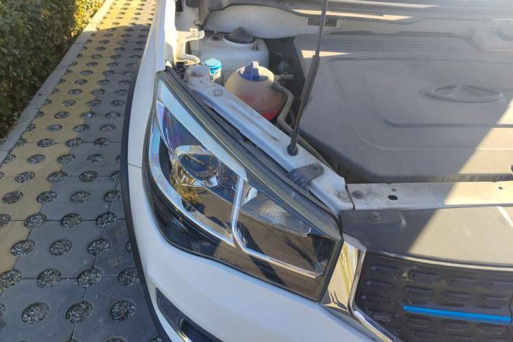Used Chery Tiggo 3xe 2018 400 Comfort Edition Right Front Headlight