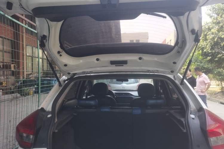 Used Chery Tiggo 3xe 2018 400 Comfort Edition Trunk