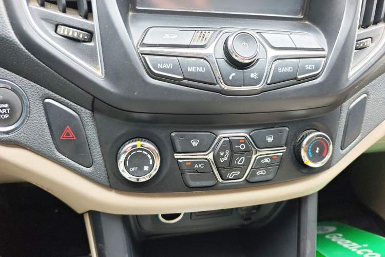 Used Chery Tiggo 5 2014 2.0L CVT Joyful Edition Audio And AC Panel
