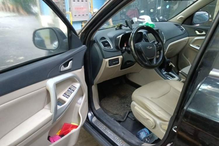Used Chery Tiggo 5 2014 2.0L CVT Joyful Edition Driver Seat