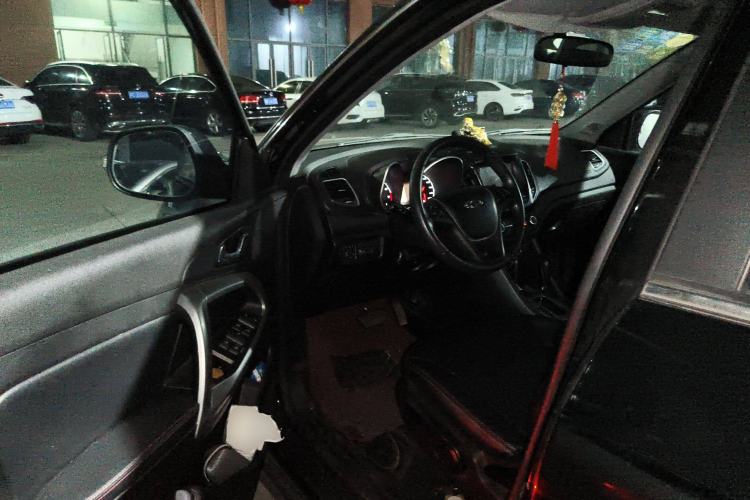 Used Chery Tiggo 5 2014 2.0L CVT Joyful Edition Driver Seat