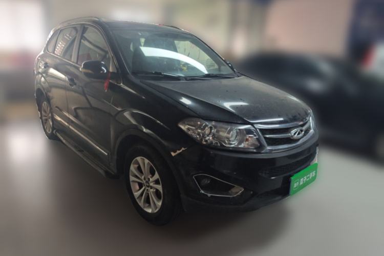 Used Chery Tiggo 5 2014 2.0L CVT Family Deluxe Edition Front Right 45 Deg