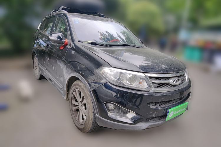 Used Chery Tiggo 5 2014 2.0L CVT Joyful Edition Front Right 45 Deg