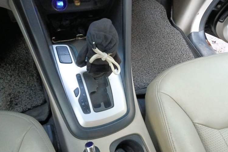Used Chery Tiggo 5 2014 2.0L CVT Joyful Edition Gear Lever