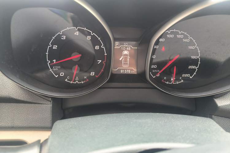 Used Chery Tiggo 5 2014 2.0L CVT Joyful Edition Odometer Close Up