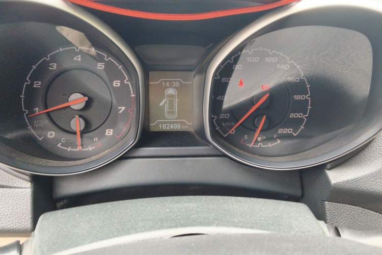 Used Chery Tiggo 5 2014 2.0L Manual Jia Yue Edition Odometer Close Up