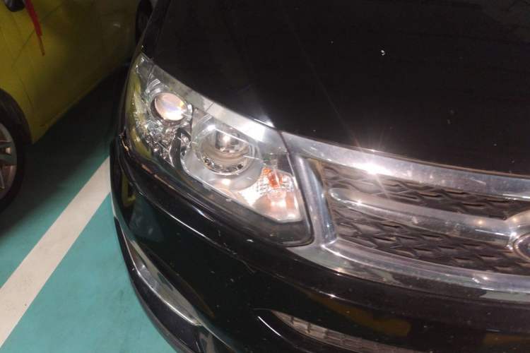 Used Chery Tiggo 5 2014 2.0L CVT Joyful Edition Right Front Headlight