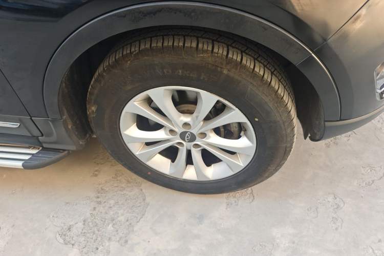 Used Chery Tiggo 5 2014 2.0L CVT Family Deluxe Edition Right Front Wheel Hub