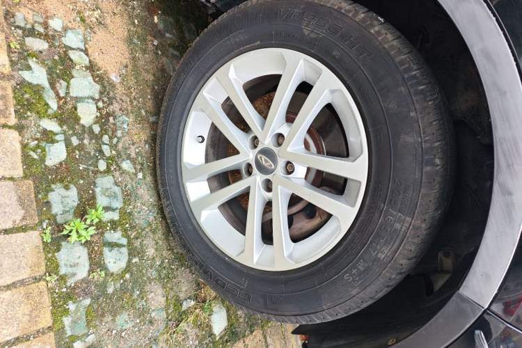 Used Chery Tiggo 5 2014 2.0L CVT Joyful Edition Right Front Wheel Hub