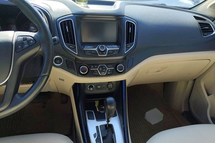 Used Chery Tiggo 5 2014 2.0L CVT Family Deluxe Edition Audio And AC Panel