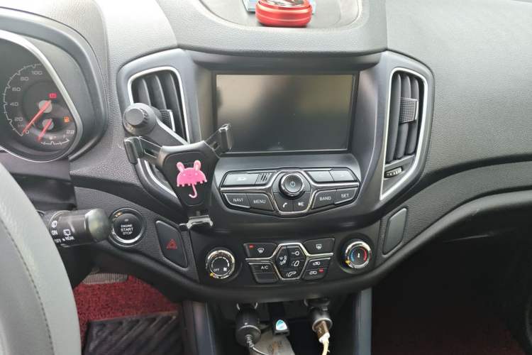 Used Chery Tiggo 5 2014 2.0L CVT Joyful Edition Audio And AC Panel