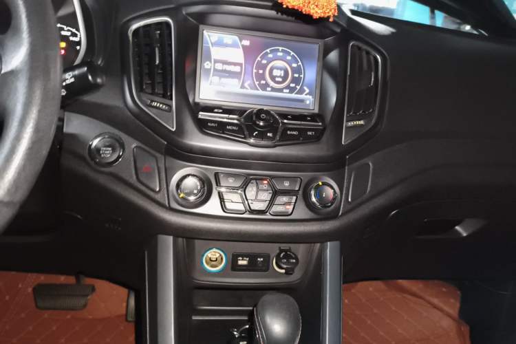 Used Chery Tiggo 5 2014 2.0L CVT Joyful Edition Audio And AC Panel