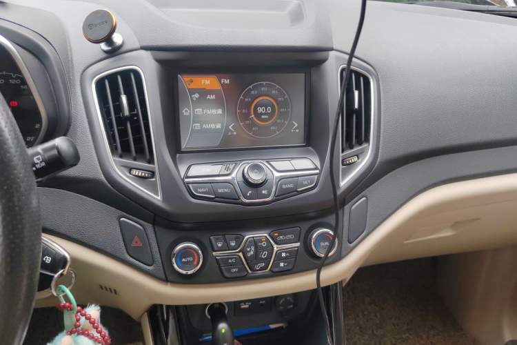 Used Chery Tiggo 5 2014 2.0L Manual - Family Deluxe Edition Audio And AC Panel