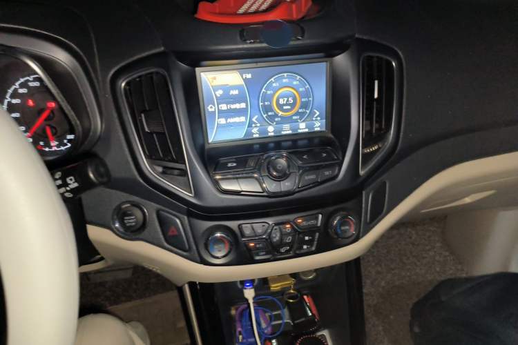 Used Chery Tiggo 5 2014 2.0L CVT Family Deluxe Edition Audio And AC Panel
