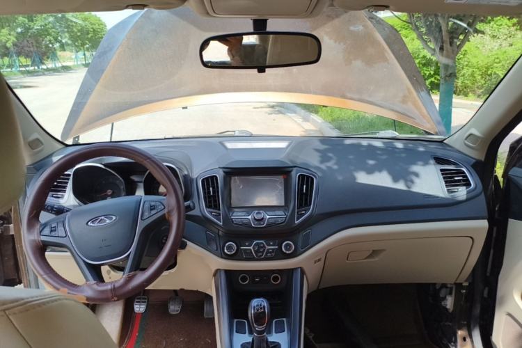 Used Chery Tiggo 5 2014 2.0L Manual Jia Yue Edition Center Console