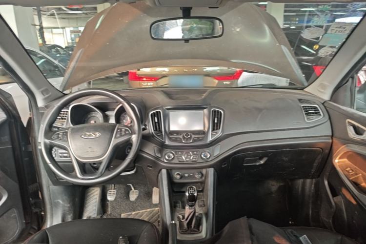 Used Chery Tiggo 5 2014 2.0L Manual Jia Yue Edition Center Console